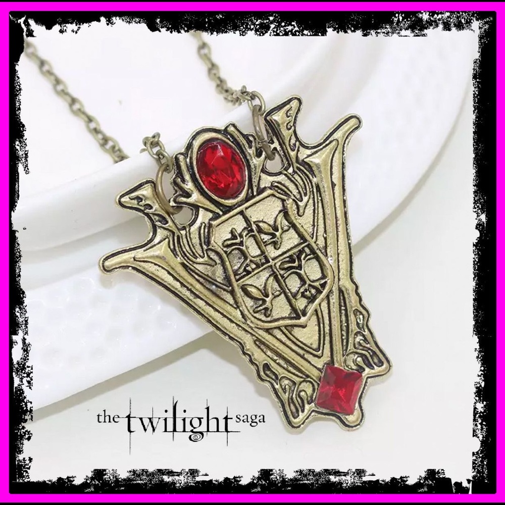 🆕 Twilight Saga Crescent Peak Clock Necklace - Picture 3 of 9
